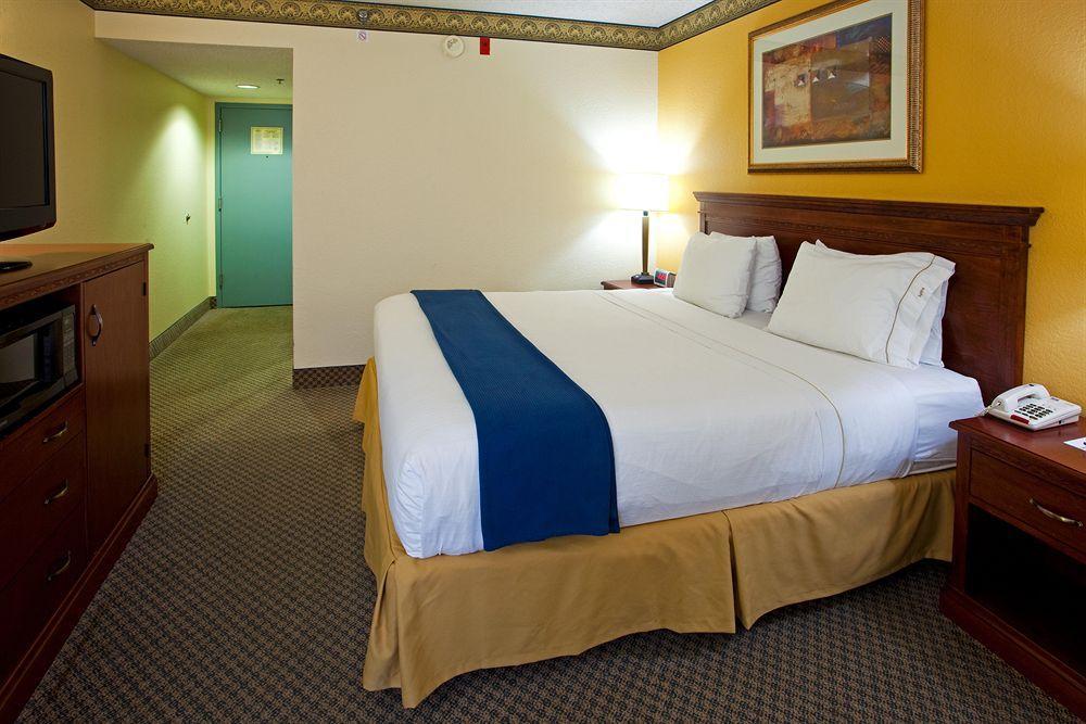 Holiday Inn Express Hotel & Suites Jacksonville-South By Ihg Exteriér fotografie